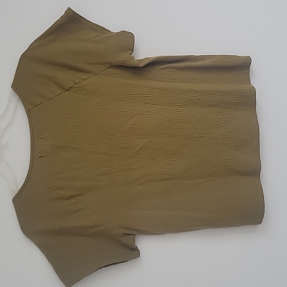 Madewell Olive Green V-Neck Short Sleeve Tee with Front Ruching - Picture 4 of 5